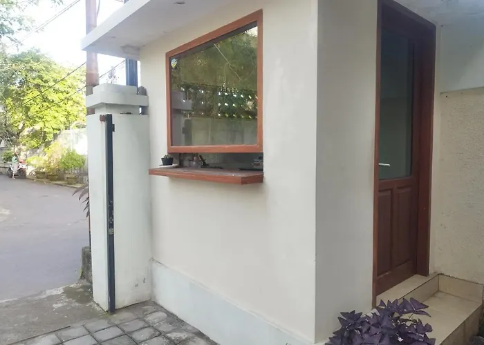 Adi Pelita Sari Bali 3*