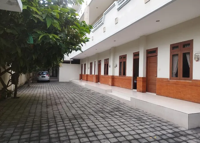 Apartahotel Adi Pelita Sari Bali 3*
